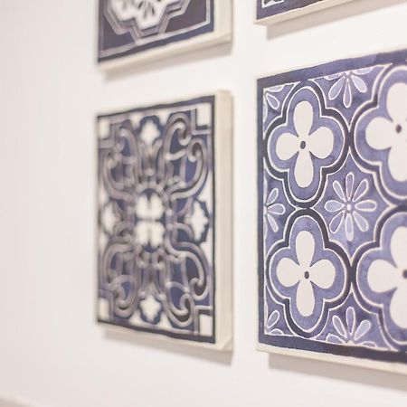 Tm Aparts 多特蒙德 外观 照片 Azulejos in the interior of the hotel